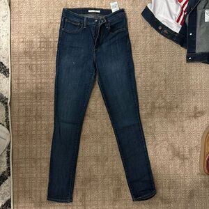 Levi’s 721 High Rise Skinny Size 30